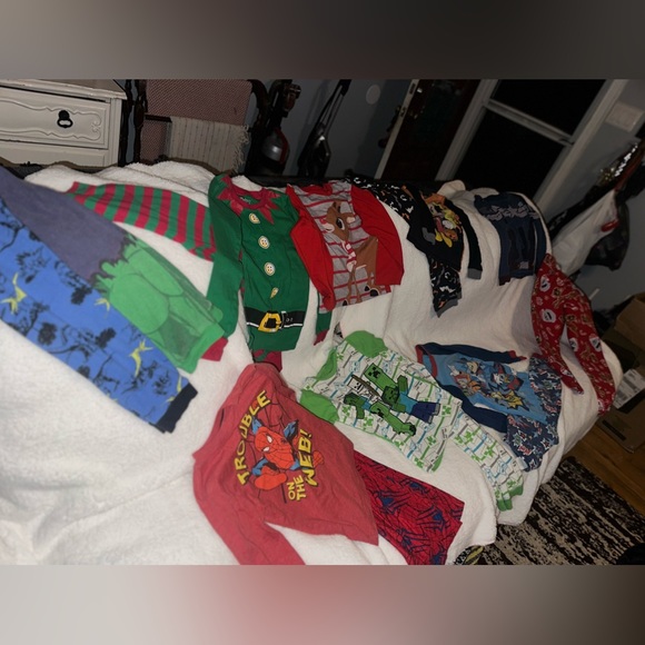 Various size PJs. - Picture 2 of 5